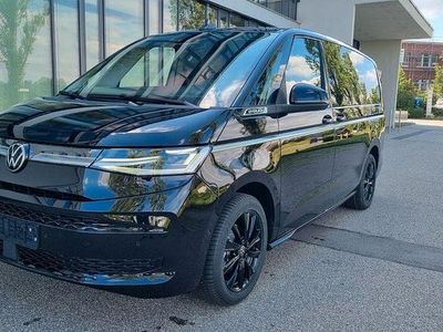 Neu VW Multivan Style 150 PS (110 kW) 2026 Schwarz Van