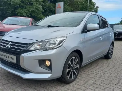 Gebraucht Mitsubishi Space Star Select+ 71 PS (52 kW) 2023 Coolsilber (m) Kleinwagen