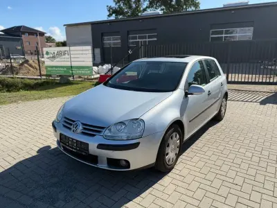 Gebraucht VW Golf IV Trendline 116 PS (85 kW) 2004 Silber Limousine