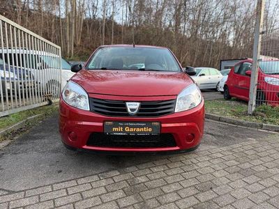 Rot Gebraucht 2008 Dacia Sandero Ambiance Limousine | 2.699 € (Fairer Preis)