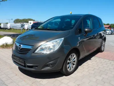 Gebraucht Opel Meriva Active 140 PS (102 kW) 2013 Grau Van / Kleinbus