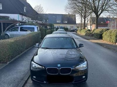 Gebraucht BMW 116 136 PS (100 kW) 2014 Schwarz Kleinwagen