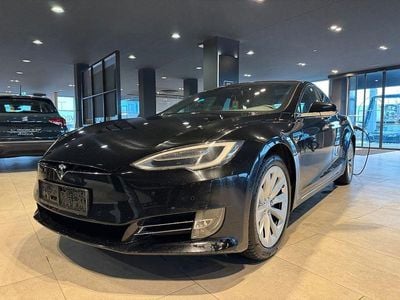 Schwarz Gebraucht 2018 Tesla Model S Kleinwagen | 27.060 € (Guter Preis)