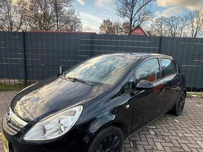 Używany Opel Corsa 80 KM (58 kW) 2009 Czarny Hatchback