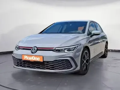 Gebraucht VW Golf VIII GTI 245 PS (180 kW) 2024 Grau Limousine
