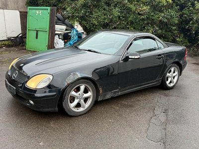 Mercedes SLK230