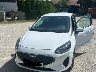 Gebraucht Ford Fiesta Cool & Connect 101 PS (74 kW) 2023 Weiß Kleinwagen