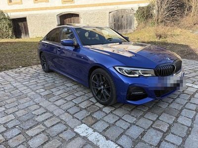 Gebraucht BMW 330e M Sport 292 PS (214 kW) 2021 Blau Limousine