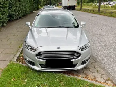 Gebraucht Ford Mondeo 150 PS (110 kW) 2017 Silber Kombi