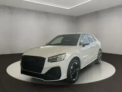 Neu Audi Q2 Ambiente 150 PS (110 kW) 2026 Gletscherweiß metallic SUV