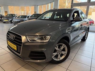 Grau Gebraucht 2016 Audi Q3 Sport SUV | 17.990 € (Fairer Preis)