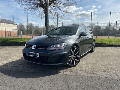 gebraucht VW Golf GTI 2.0 TSI DSG