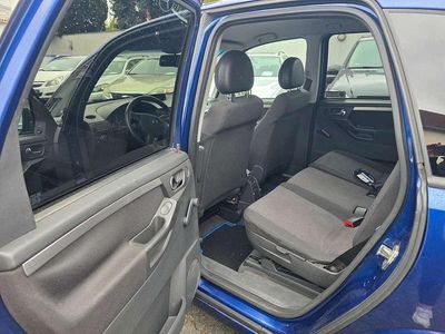Gebraucht Opel Meriva Essentia 125 PS (91 kW) 2004 Ultrablau mi2 Van / Kleinbus