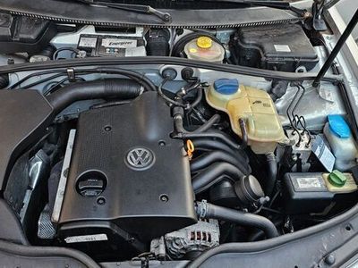 gebraucht VW Passat 1.6 Basis