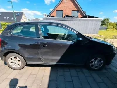 Gebraucht VW Polo 75 PS (55 kW) 2009 Schwarz Kleinwagen