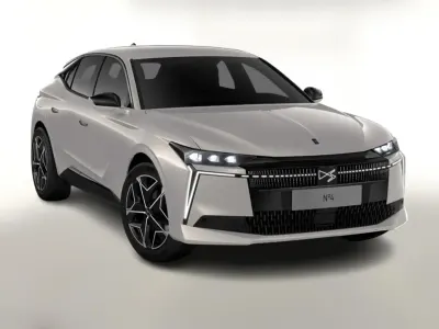 Neu DS Automobiles DS4 145 PS (106 kW) 2026 Kristall grau metallic Limousine