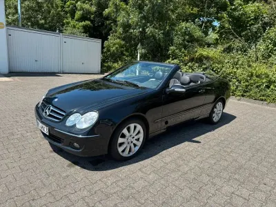 Gebraucht Mercedes CLK320 Elegance 224 PS (164 kW) 2006 Schwarz Cabrio