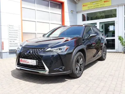 Gebraucht Lexus UX 250h Launch Edition 184 PS (135 kW) 2019 Schwarz SUV