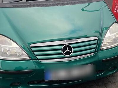 Grün Gebraucht 2000 Mercedes A170 Limousine | 1.100 €