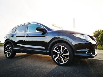 gebraucht Nissan Qashqai 1.2 DIG-T Xtronic N-CONNECTA