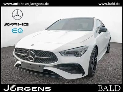 Gebraucht Mercedes CLA220 AMG 190 PS (139 kW) 2024 Weiß Limousine