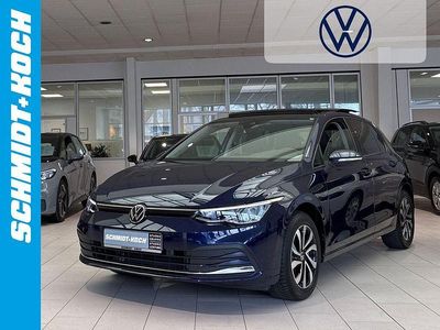 Gebraucht VW Golf VIII Active 110 PS (80 kW) 2021 Atlantic blue (blau) Limousine