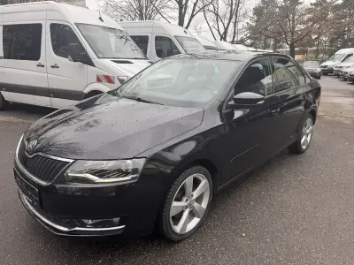 Używany Skoda Rapid 110 KM (80 kW) 2017 Czarny Hatchback