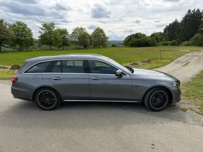 Gebraucht Mercedes E300 194 PS (142 kW) 2019 Grau Limousine