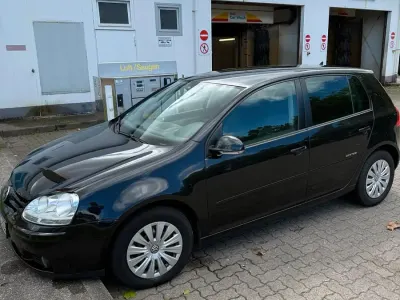 Gebraucht VW Golf V 105 PS (77 kW) 2007 Schwarz Kleinwagen