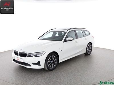 BMW 330e