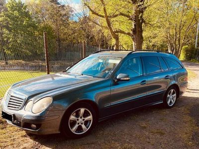 Mercedes E220