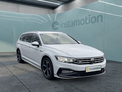 Gebraucht VW Passat R-line Plus 150 PS (110 kW) 2024 Weiß Kombi