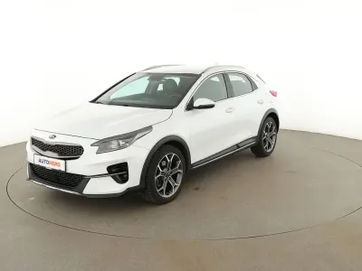 Gebraucht Kia XCeed Spirit 140 PS (102 kW) 2021 Weiß SUV