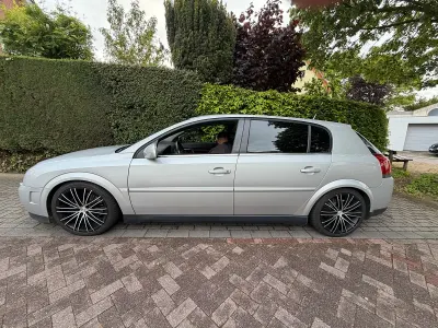 Second-hand Opel Signum Sport 211 CP (155 kW) 2004 Gri Hatchback