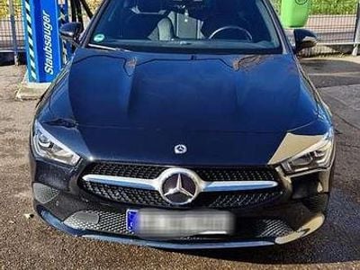 Mercedes CLA180