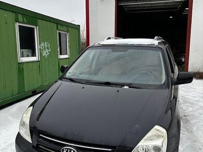 Gebraucht Kia Carnival EX 185 PS (136 kW) 2008 Schwarz Van / Kleinbus