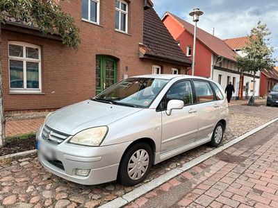 Suzuki Liana