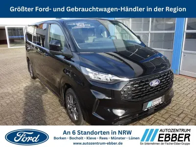 Gebraucht Ford Tourneo Titanium 136 PS (100 kW) 2025 Schwarz Van / Kleinbus
