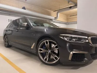 Gebraucht BMW M550 M Sport 400 PS (294 kW) 2018 Grau Kombi