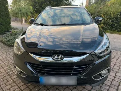 Gebraucht Hyundai ix35 Premium 116 PS (85 kW) 2015 Schwarz SUV