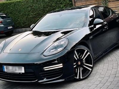 Porsche Panamera GTS
