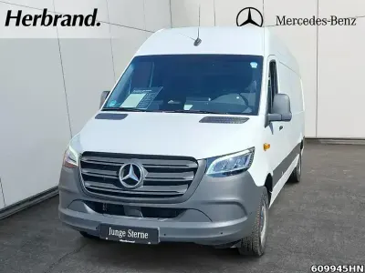 Gebraucht Mercedes Sprinter 170 PS (125 kW) 2025 Weiß Van