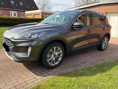 Second-hand Ford Kuga Titanium 224 CP (164 kW) 2021 Gri SUV