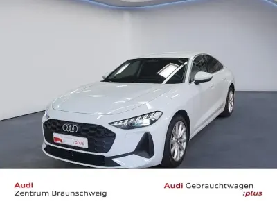 Gebraucht Audi A5 Sport 204 PS (150 kW) 2025 Weiß Limousine