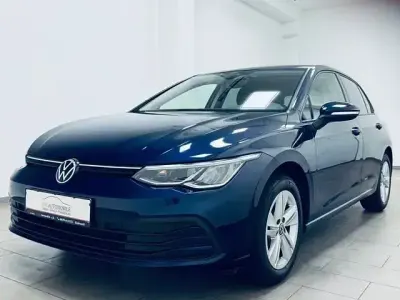 Gebraucht VW Golf VIII R 116 PS (85 kW) 2024 Blau Limousine