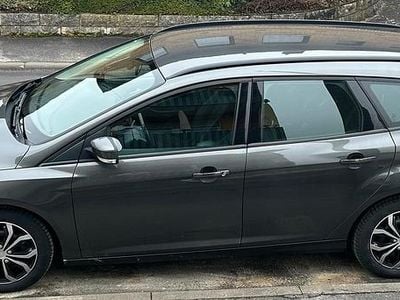 Second-hand Ford Focus 120 CP (88 kW) 2015 Gri Break