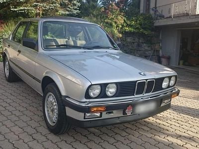 Gebraucht BMW 325 122 PS (89 kW) 1986 Beige Limousine