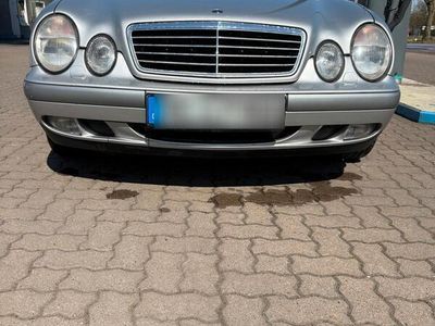 Mercedes CLK320