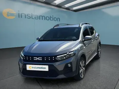 Neu Dacia Sandero 110 PS (80 kW) 2026 Grau Kleinwagen