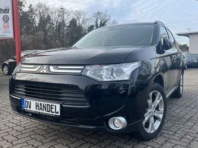 Schwarz Gebraucht 2013 Mitsubishi Outlander Intense SUV | 12.999 € (Teuer)